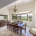 Villa Meadowlands