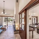 Villa Meadowlands *