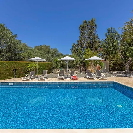 Villa Meadowlands